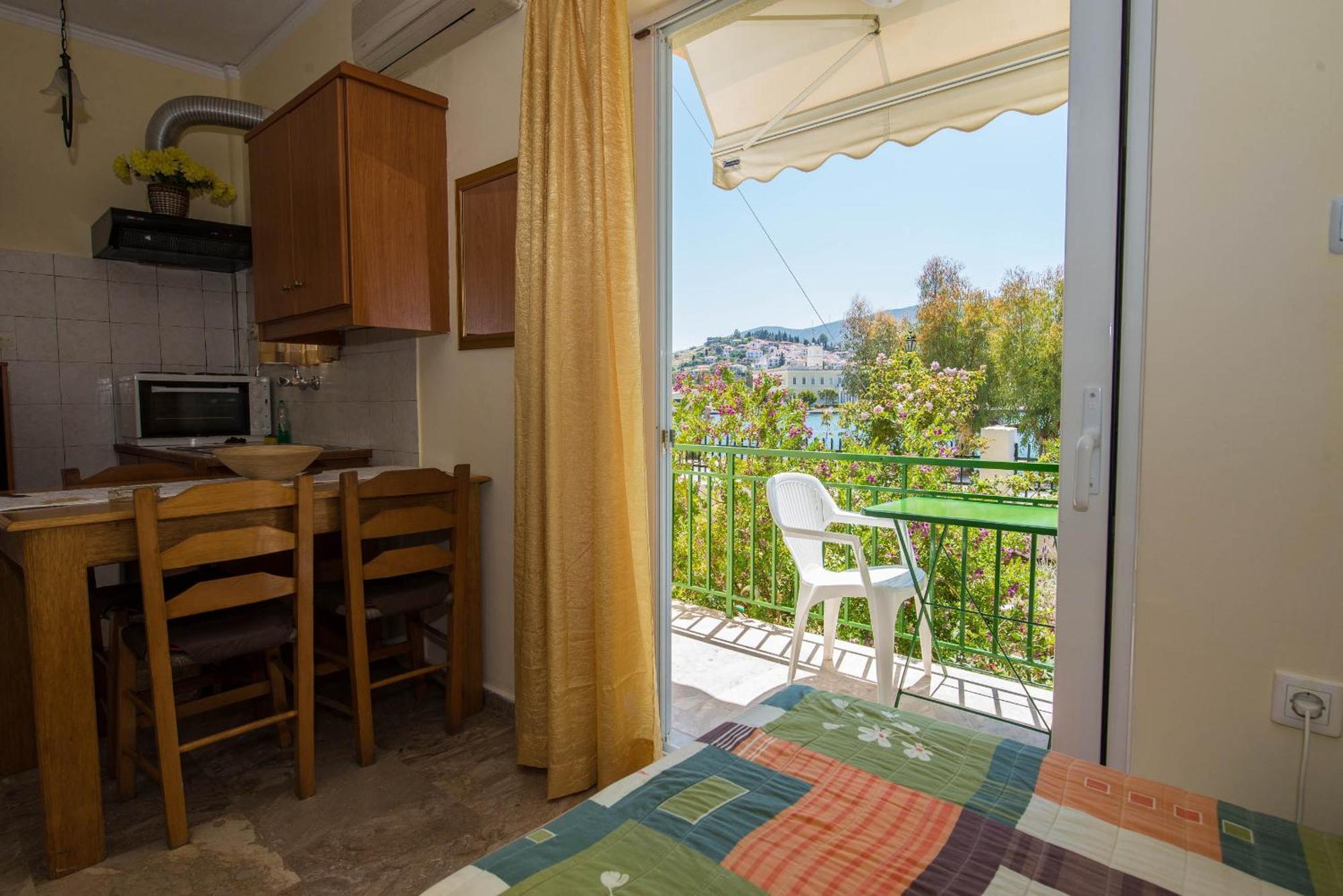 Matrona Apartments Poros Town Exterior foto
